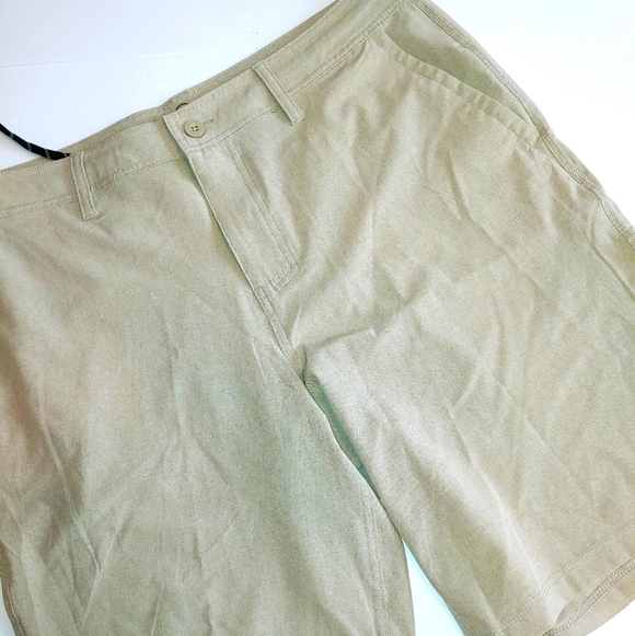 Hang Ten Other - Hang Ten Tan Shorts 36